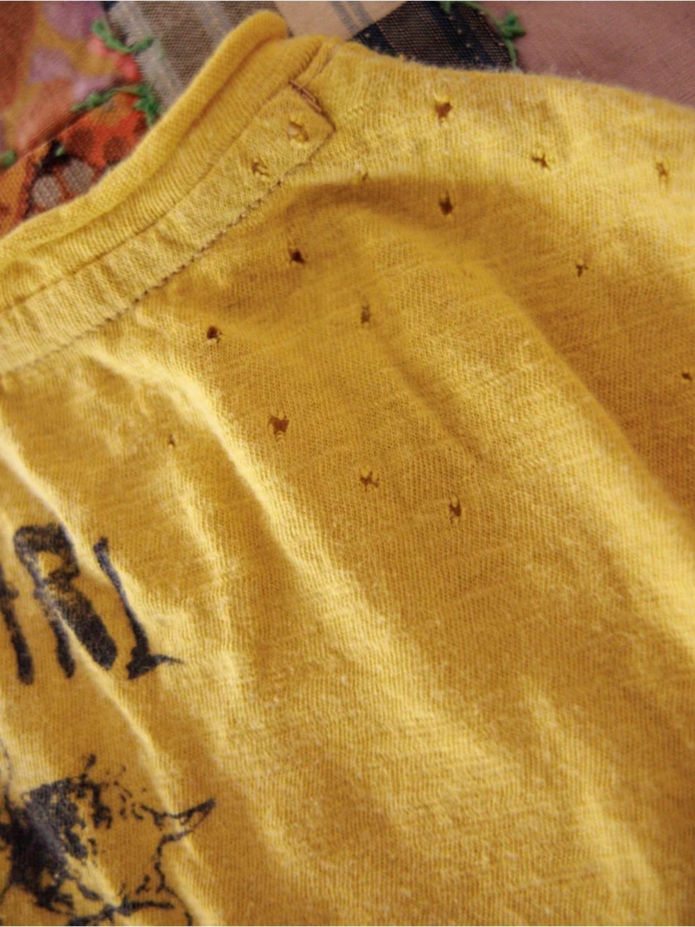 Magnolia Pearl Yellow Short-Sleeve Willie Nelson Tee with Pink Heart and Cherubs - Picture 3 of 6